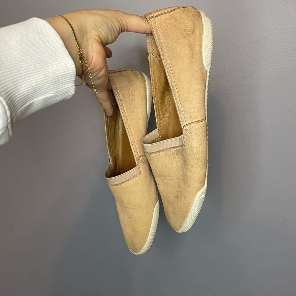 Frye | Melanie Slip On sneaker shoe in ivory - Picture 10 of 12